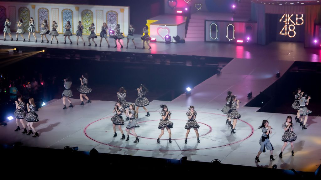 「AKB48 THREE CONCEPTS LIVE in K-Arena Yokohama」、『新曲『好きish』コンサート』より