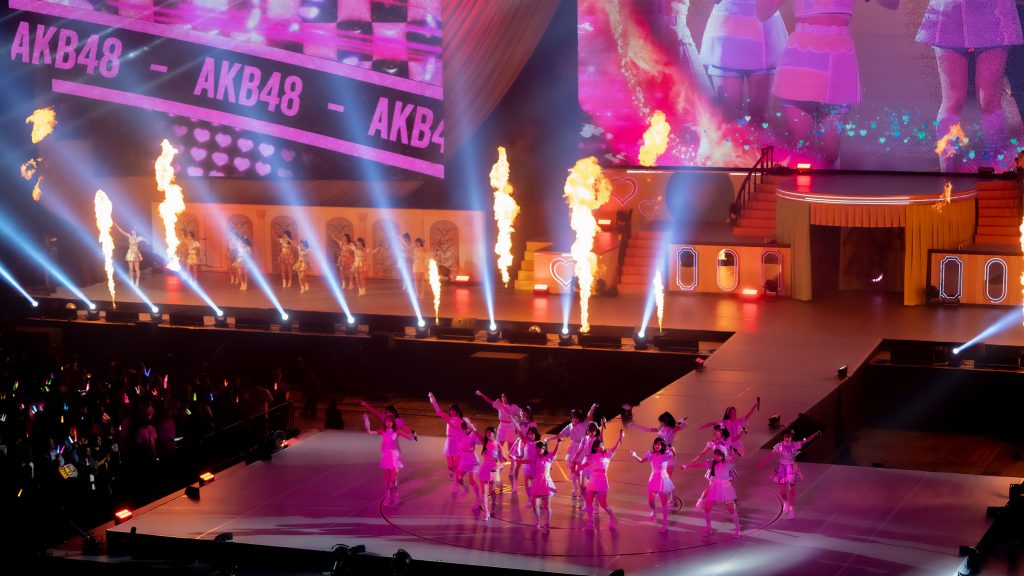 「AKB48 THREE CONCEPTS LIVE in K-Arena Yokohama」、『新曲『好きish』コンサート』より