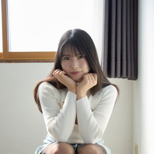 “日本一えっちな幼なじみ”宮越虹海、ハードグラビアの真骨頂が極限接写でやりたい放題