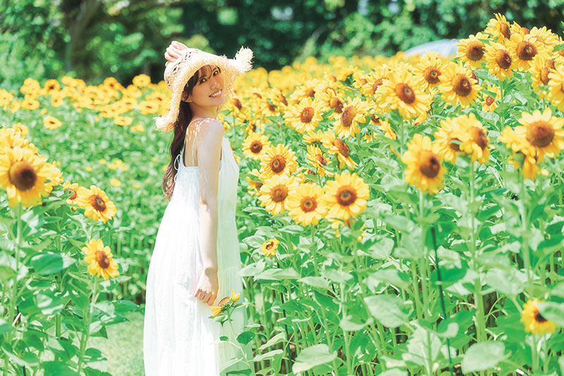 岡本彩夏1st写真集『すきだらけ』