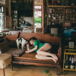 『王様のブランチ』リポーター冴木柚葉1st写真集“重版”決定　新規カットが公開に