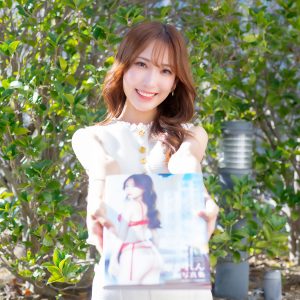 原かれん、ずっとかなえたかった写真集の夢 バリの光と“ハート型ランジェリー”が映したひと皮むけた私